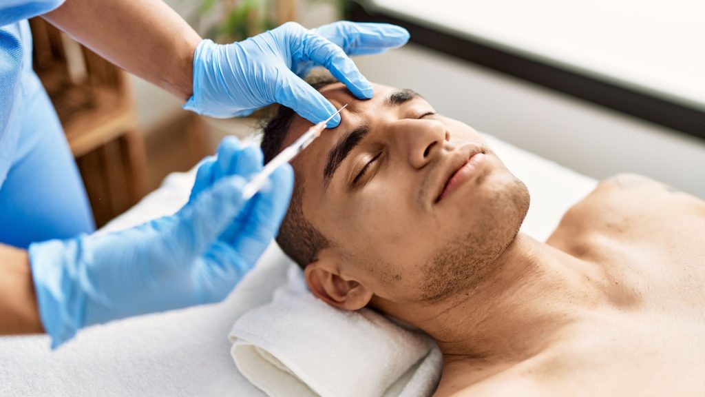 بهترین برند بوتاکس صورت؛ بررسی کامل برندهای ایرانی و خارجی 1 botox para hombre 1333970176